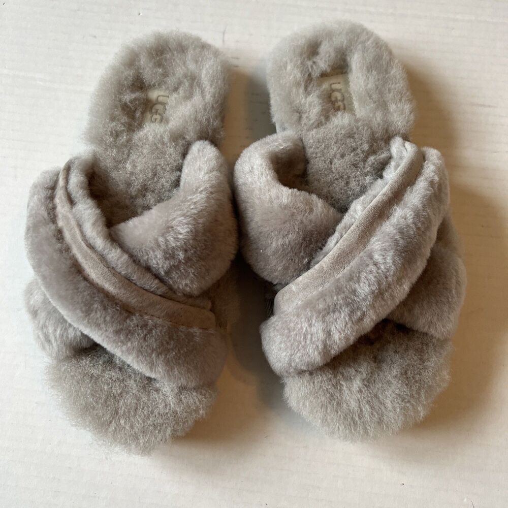 UGG Scuffita Genuine Shearling Slide Slippers Gray Women's Sz 7 Luxury